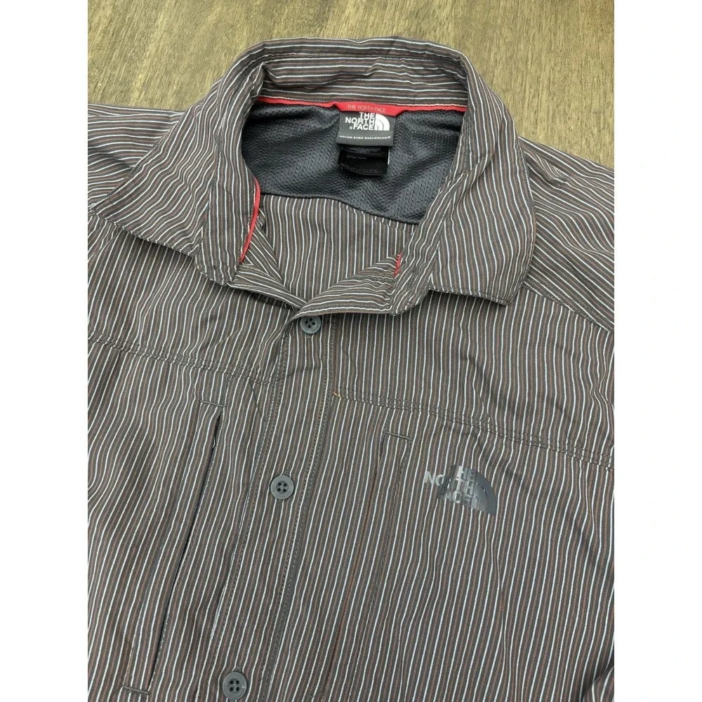The‎ North Face Shirt Men's Size XL Long Sleeve Button Up Striped Red And Brown